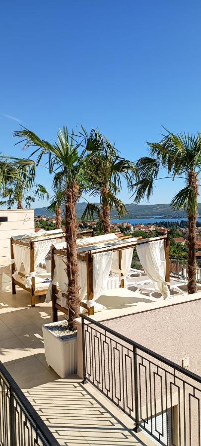 Eden Apartments Tivat Eksteriør billede